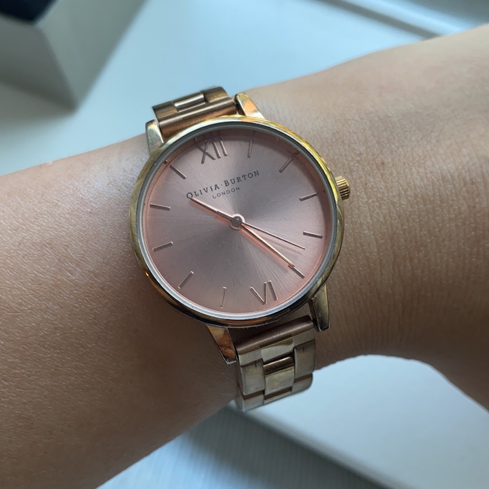 GUC Olivia Burton rose gold watch